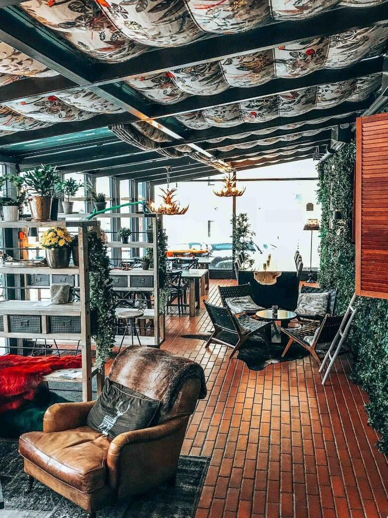 Arctic Light Hotel
