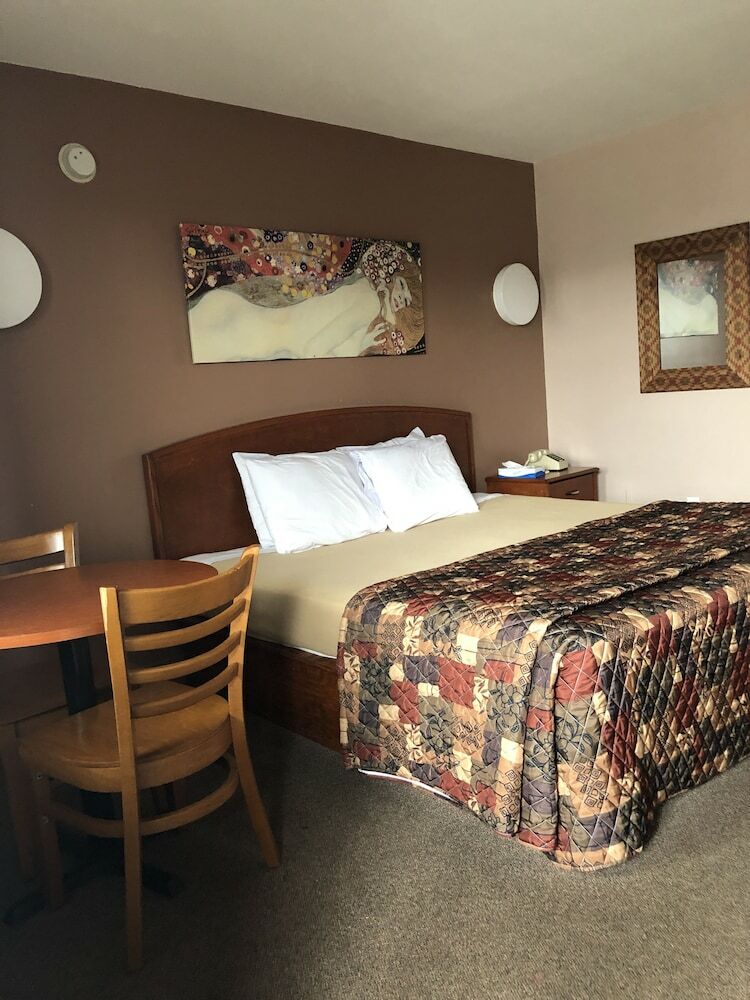 Motel Lakeland Inn