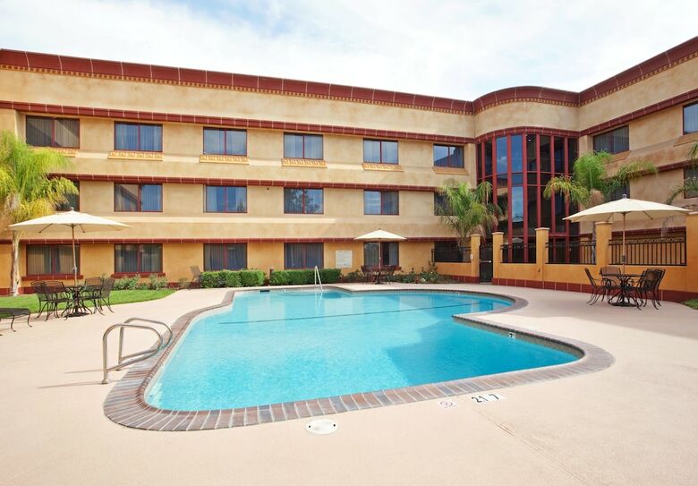 Hotel Holiday Inn Rancho Cordova