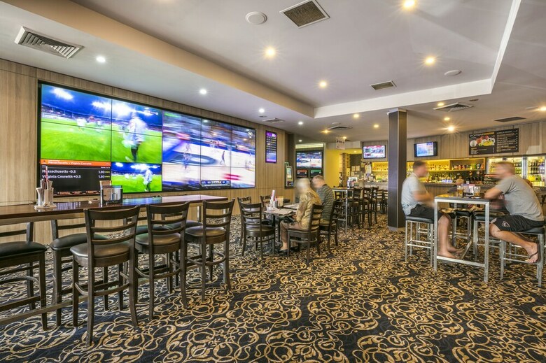Motel Nightcap At Waltzing Matilda Hotel