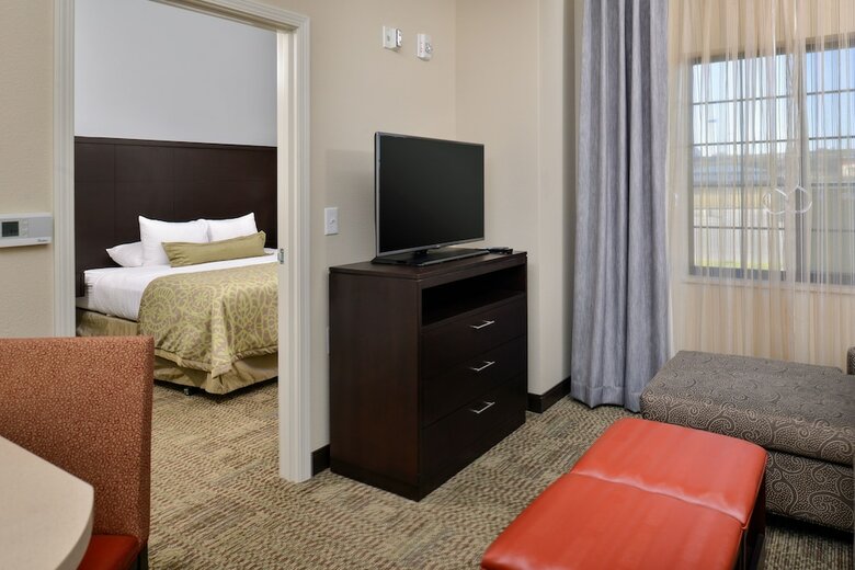 Hotel Staybridge Suites Rochester - Commerce Dr Nw
