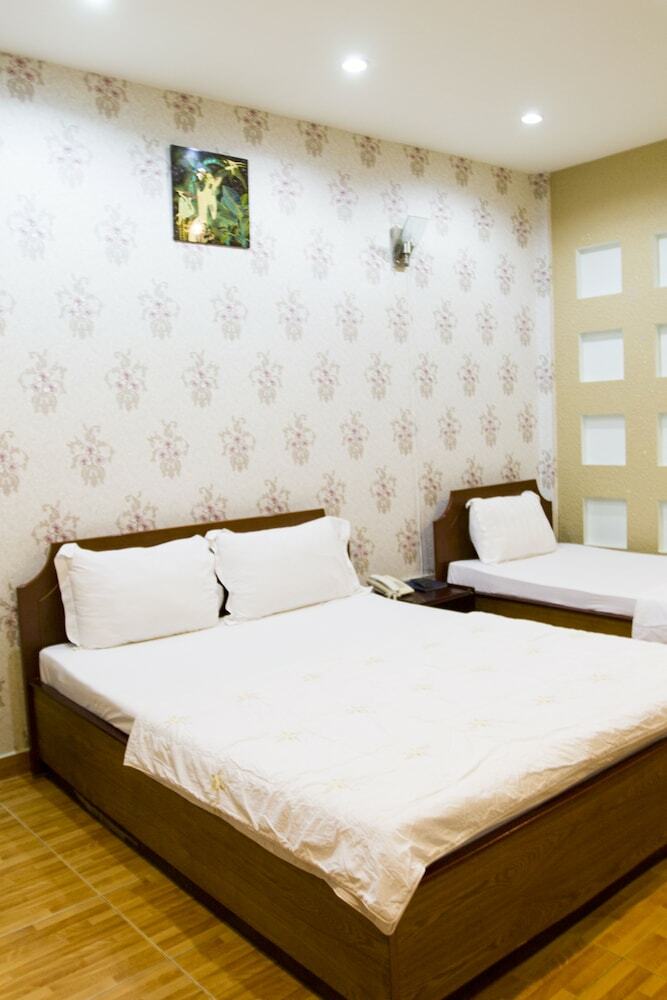 Spring Hotel