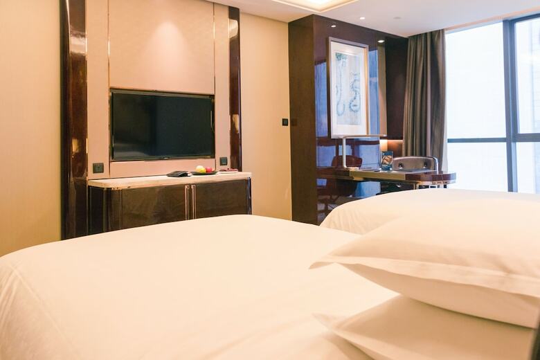 Sheraton Grand Zhengzhou Hotel