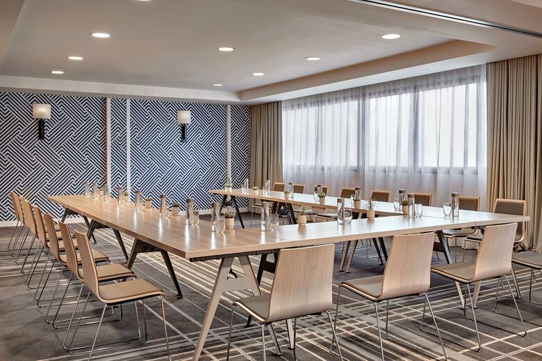 Hotel Westdrift Manhattan Beach, Autograph Collection By Marriott