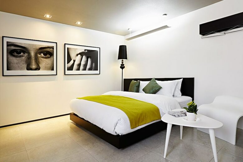 Hotel The Bathtel