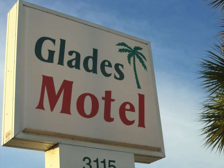 Glades Motel