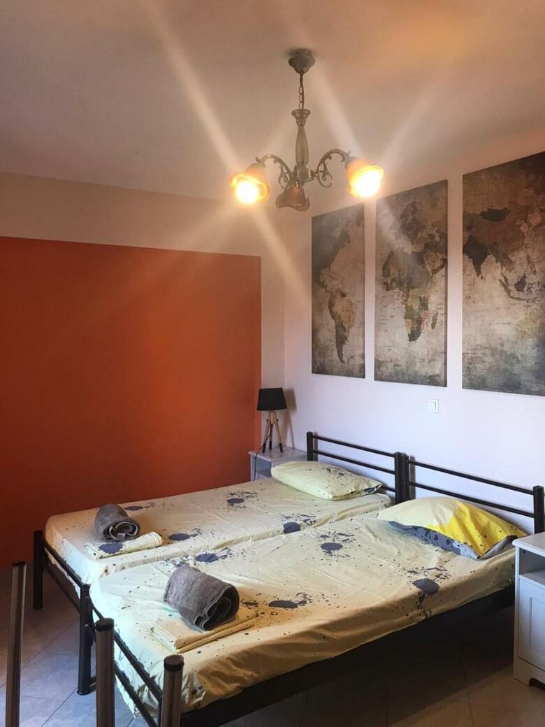 Hostal Arabas