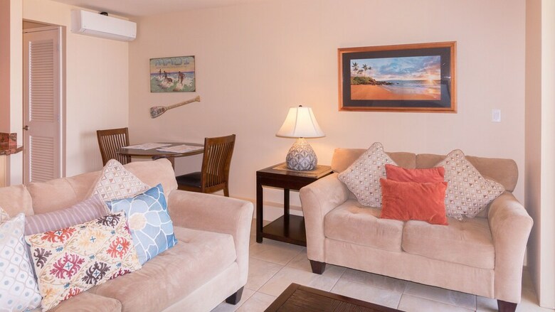 Luana Kai Resort