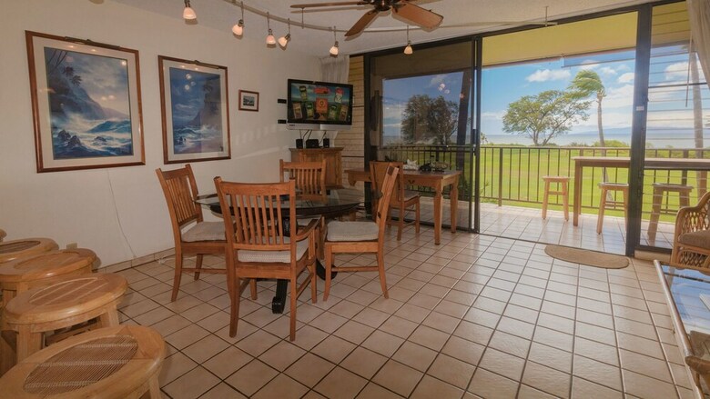 Luana Kai Resort