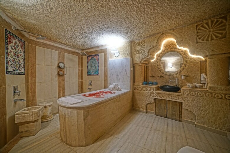 Aski Derun Hotel