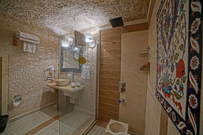 Aski Derun Hotel