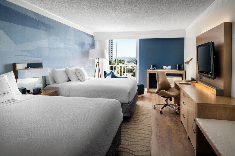 Hotel Courtyard By Marriott Long Beach Downtown