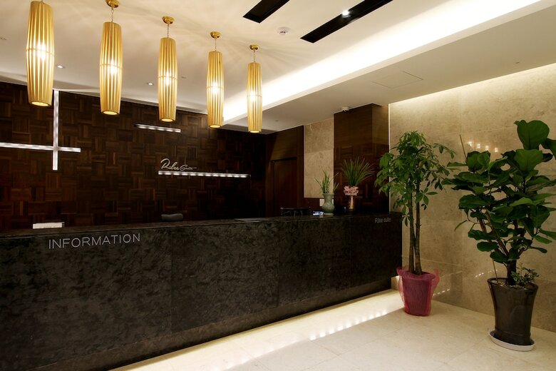 R.lee Suite Hotel Songdo