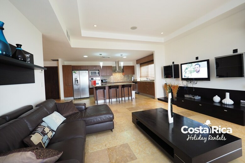 Acqua Residences