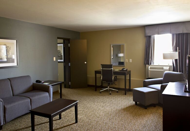 Hotel Wyndham Garden Texarkana