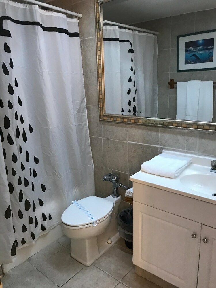 Aparthotel Dw Oceanfront Resort