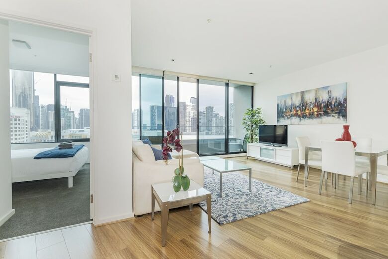 Waterfront Melbourne Apartments