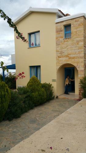 Akamas Villas - Villa Queen Evridiki
