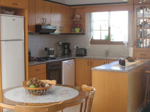 Zena Holiday Villa
