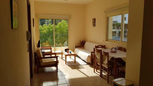 Lazaros Pissouri Apartments