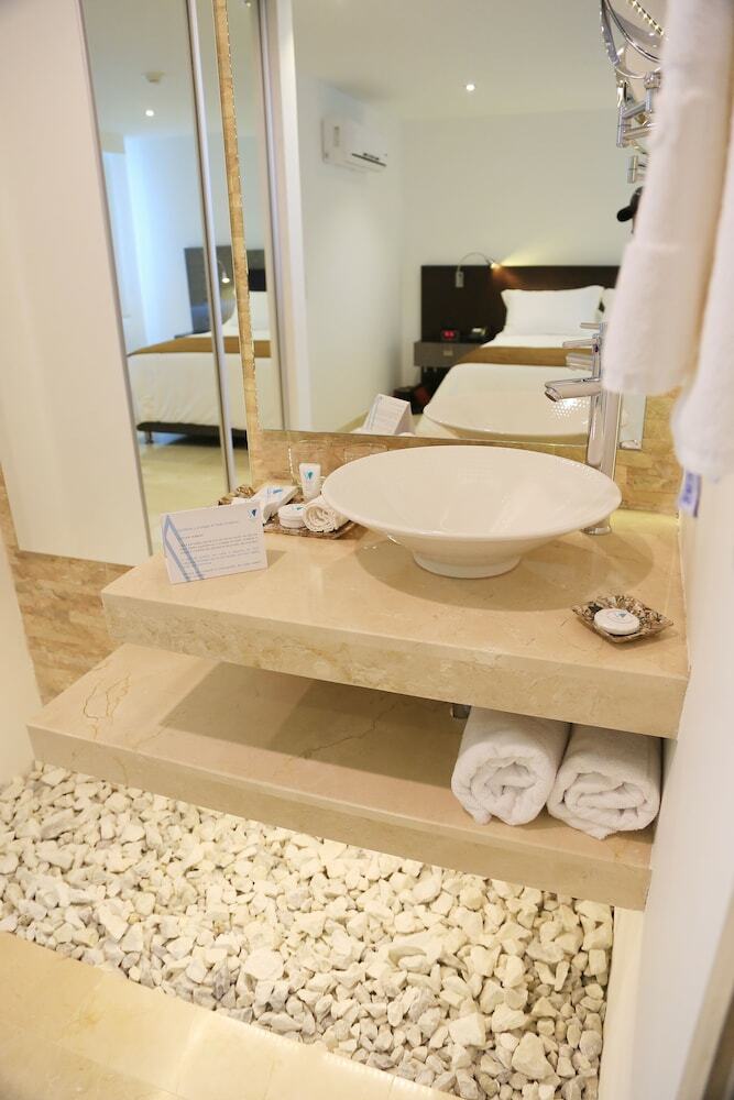 Hotel Washington Plaza By Sercotel