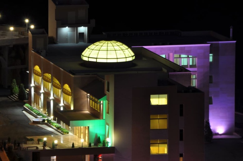 Liqaa Hotel