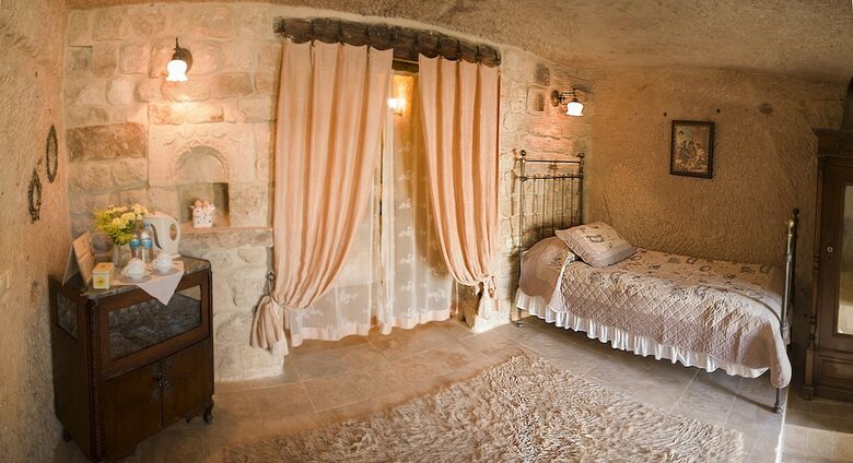 Meleklerevi Cave Hotel