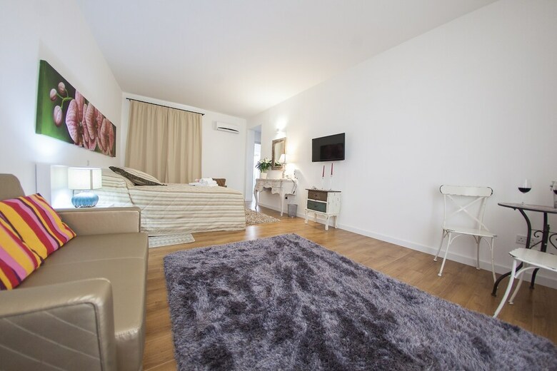 Apartamentos Operetta House