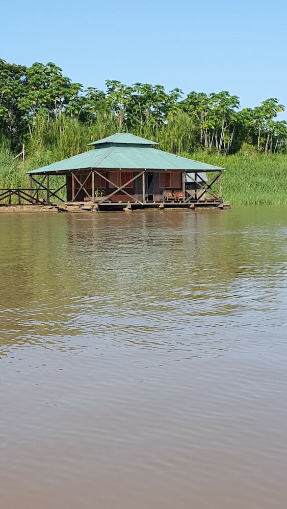 Hotel Kurupira Cabin Floating