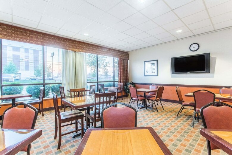 Hotel Baymont By Wyndham Cincinnati