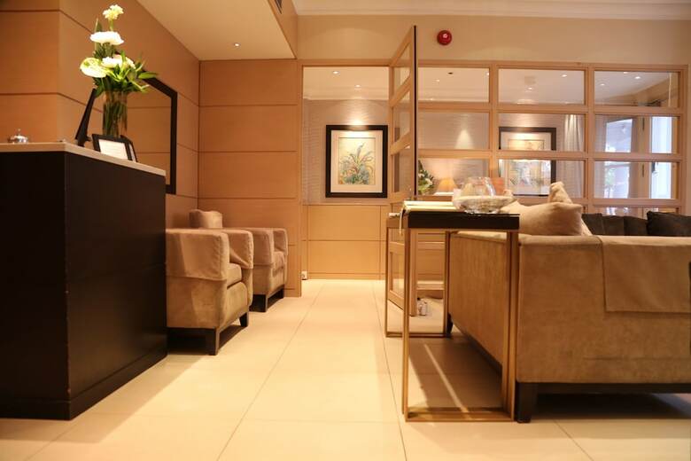 Beaufort Hotel