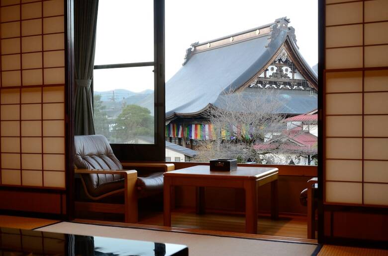 Yatsusankan