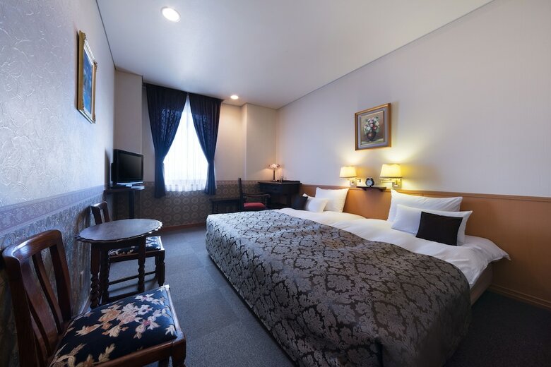 Hotel Chres