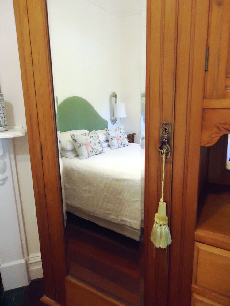 Bed & Breakfast Durack House