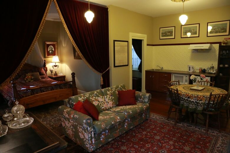 Apartamentos Blakes Manor Self Contained Heritage Accommodation