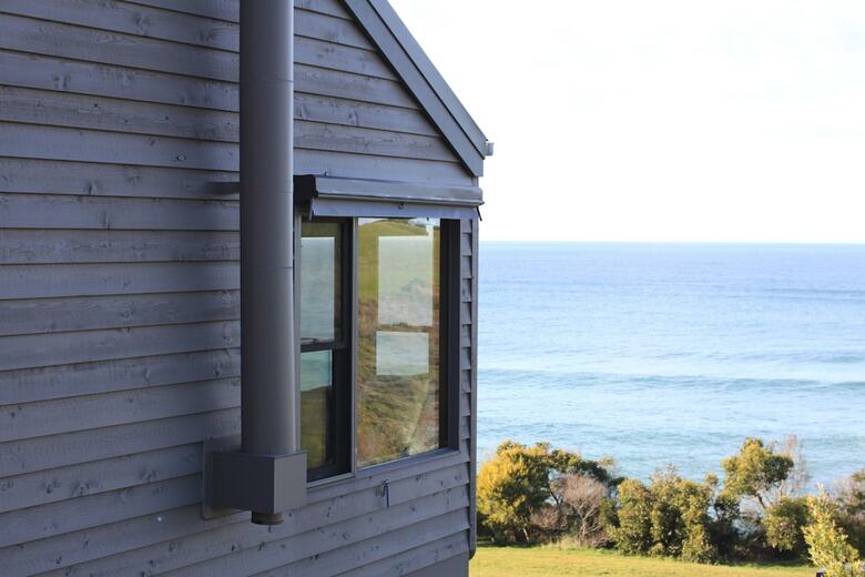 Points South By The Sea