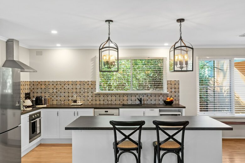 Adelaide Hills Retreats