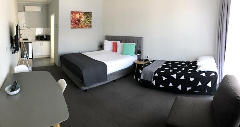 Commodore Motor Inn Albury