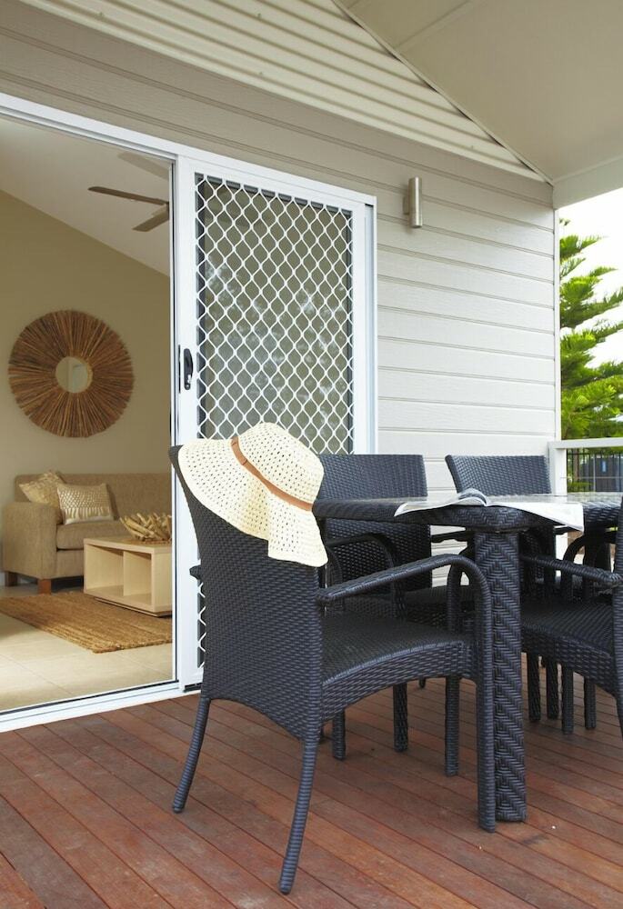 Nrma Stockton Beach Holiday Park