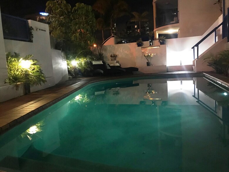 Apartamentos Surfers Beach Resort 2