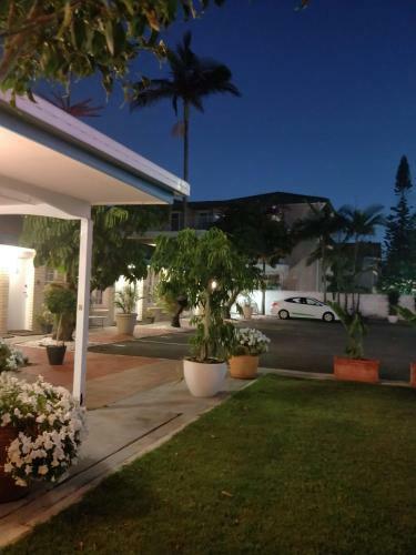 Surf Street Motel