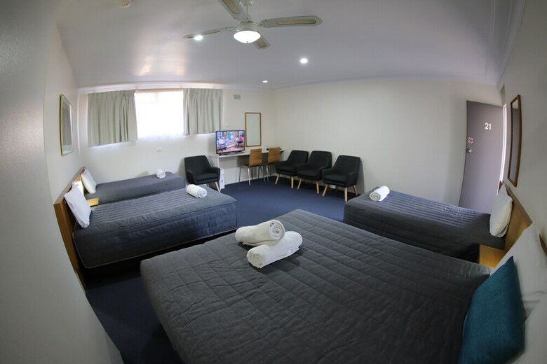 Motel Reign Inn Newcastle