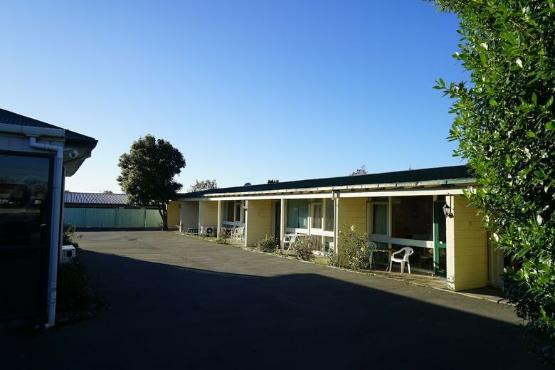 Tui Lodge Motel