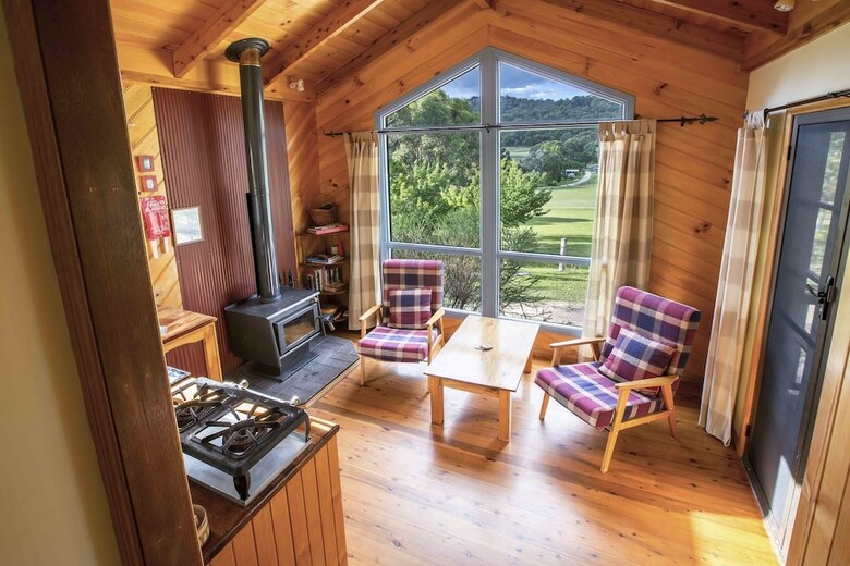 Wisteria Cottage And Cabins