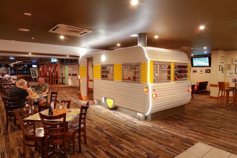 Motel Bribie Island Hotel