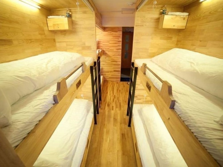 Box Hotel