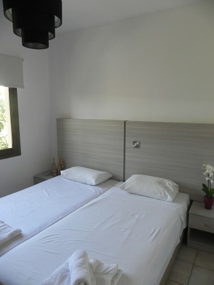 Andries Apartments