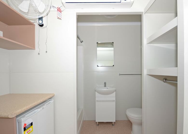 Aaok Jandowae Accommodation Park