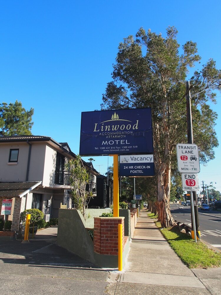 Linwood Lodge Motel