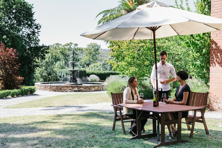 Hotel Bellinzona Resort, Cellar Door & Dining